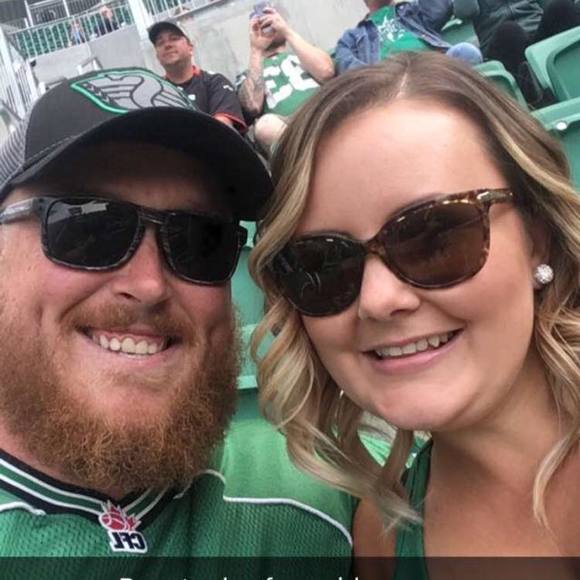 Meet your Posher, Melissa - Picture 1 of 1